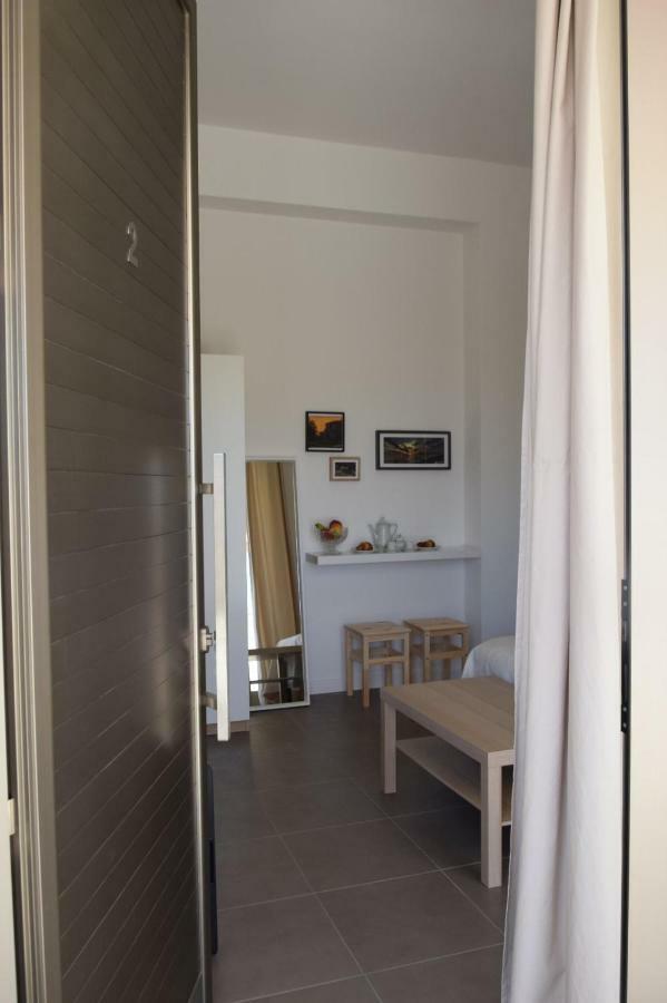 B&B Nicole Santa Maria Del Cedro Quarto foto